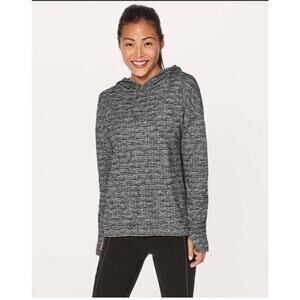 Lululemon‎ Extra Mile Hoodie Pullover Grey Black White size 2